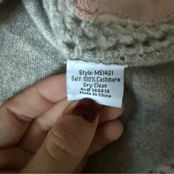 J Johnny Was Whip Stitch Sweater L – 100% Cashmere Blush Pink & Gray Colorblock - Picture 4 of 10